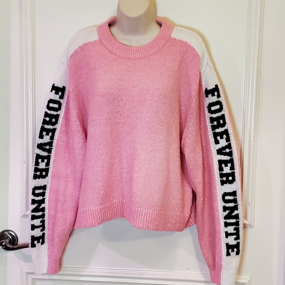 H&M DIVIDED Forever Unite Pink Multi-Color Crew Neck Long Sleeve Sweater, Large - Picture 5 of 15